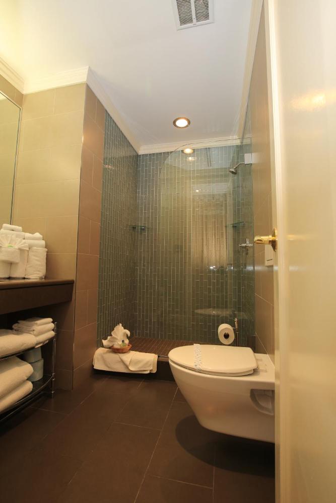 Radio City Apartments